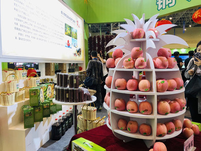 農副產品展臺 連接田園與餐桌的橋梁